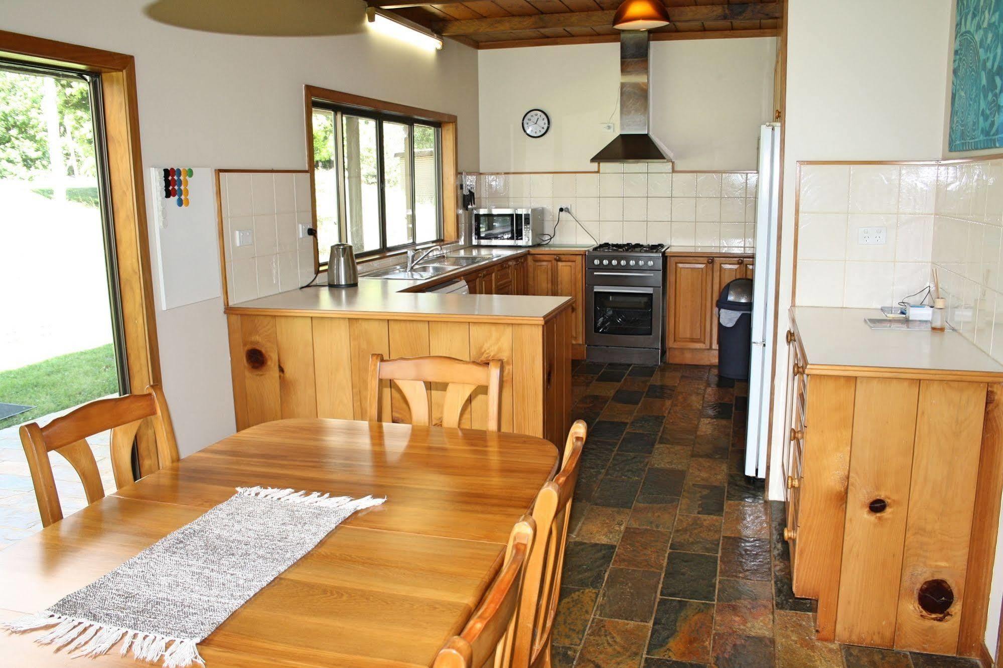 Tau Gardens Hotel Norfolk Island ภายนอก รูปภาพ